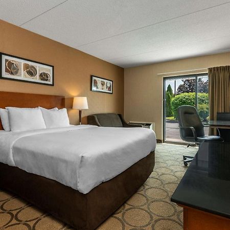Comfort Inn שרברוק מראה חיצוני תמונה