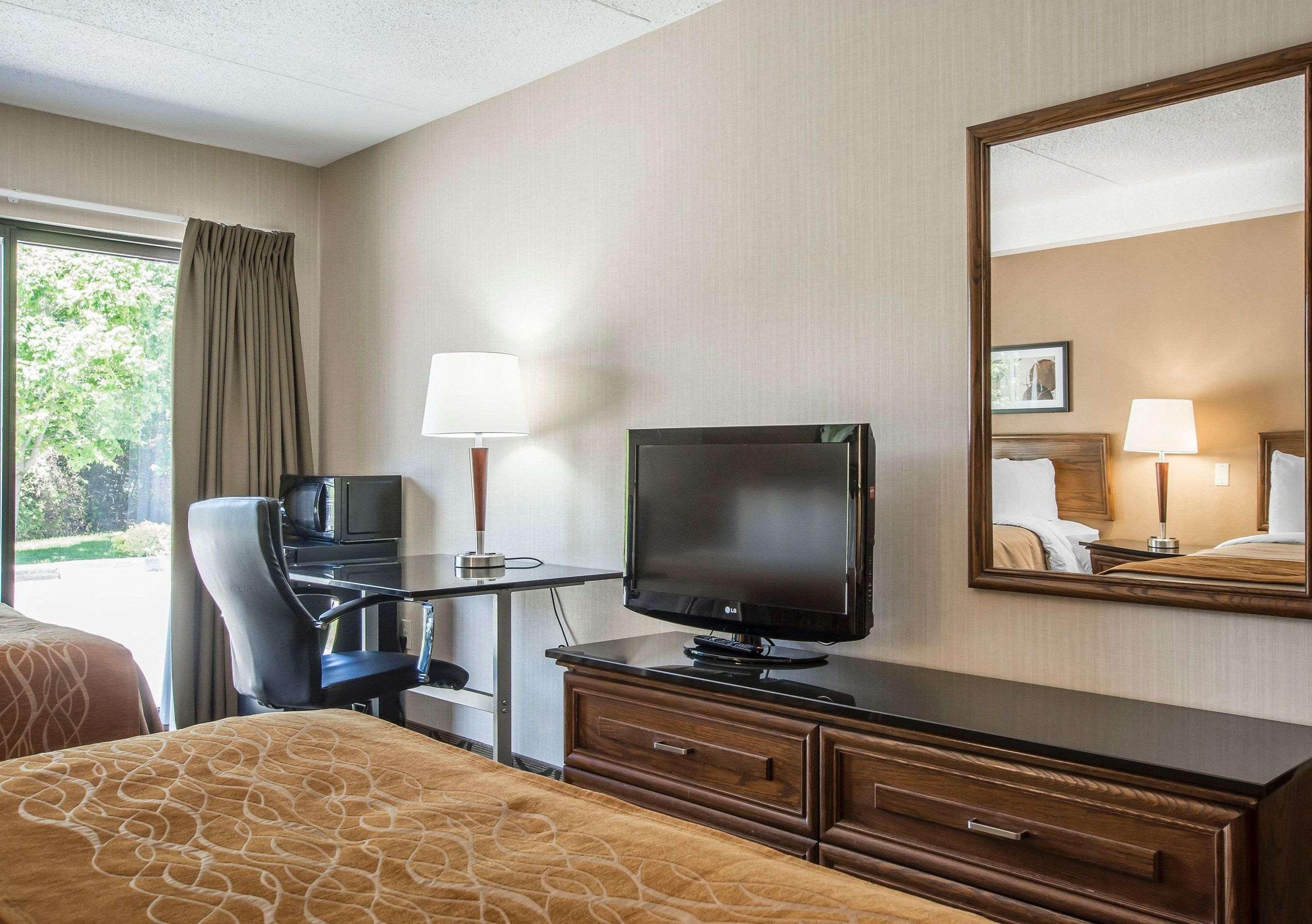 Comfort Inn שרברוק מראה חיצוני תמונה