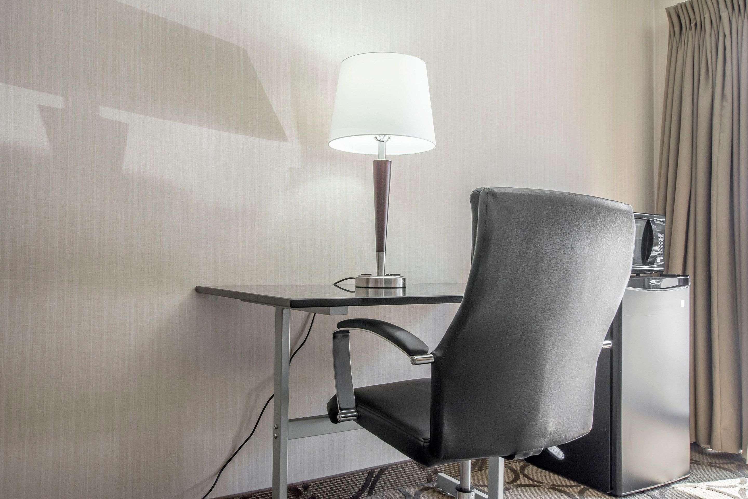 Comfort Inn שרברוק מראה חיצוני תמונה