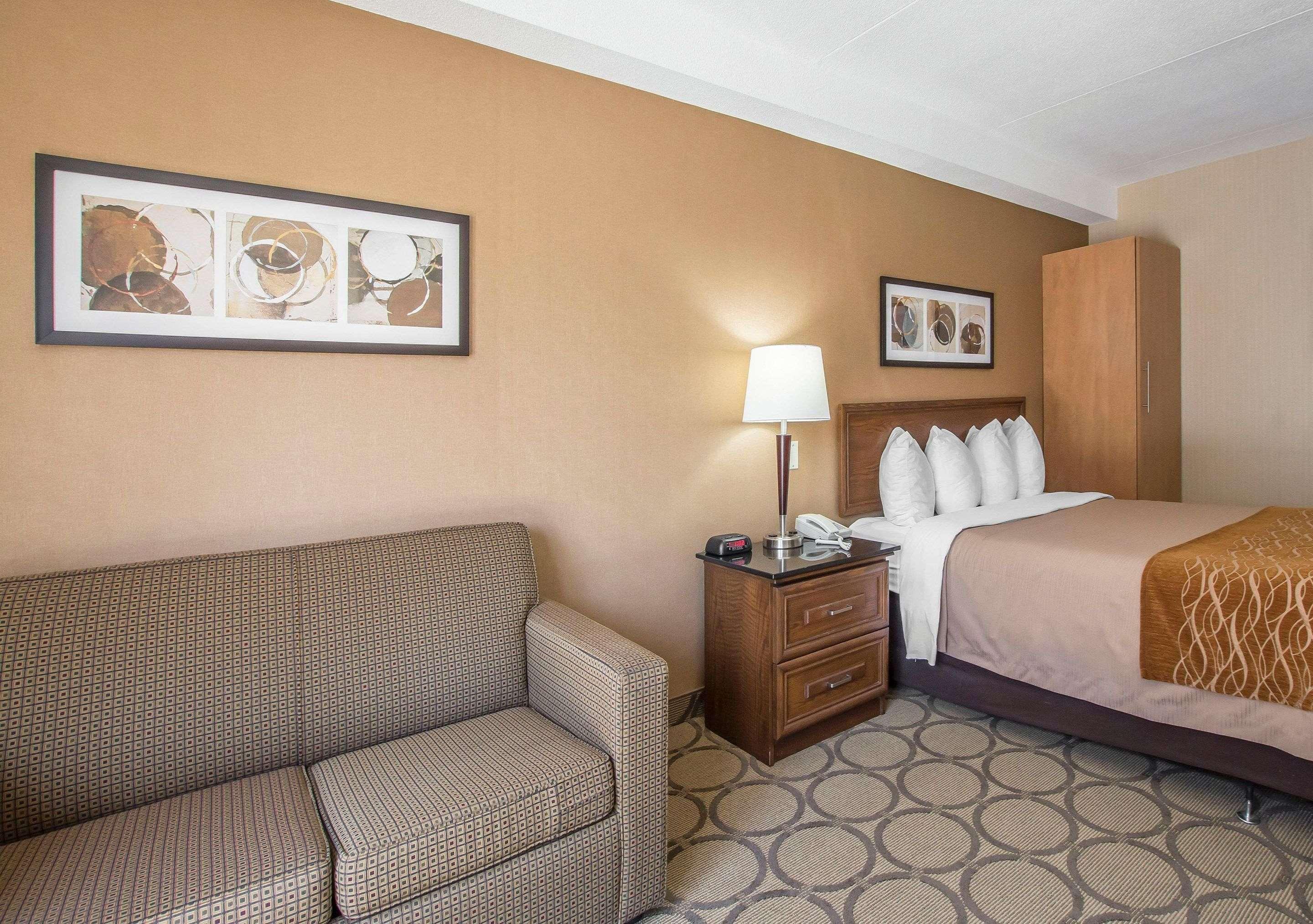 Comfort Inn שרברוק מראה חיצוני תמונה