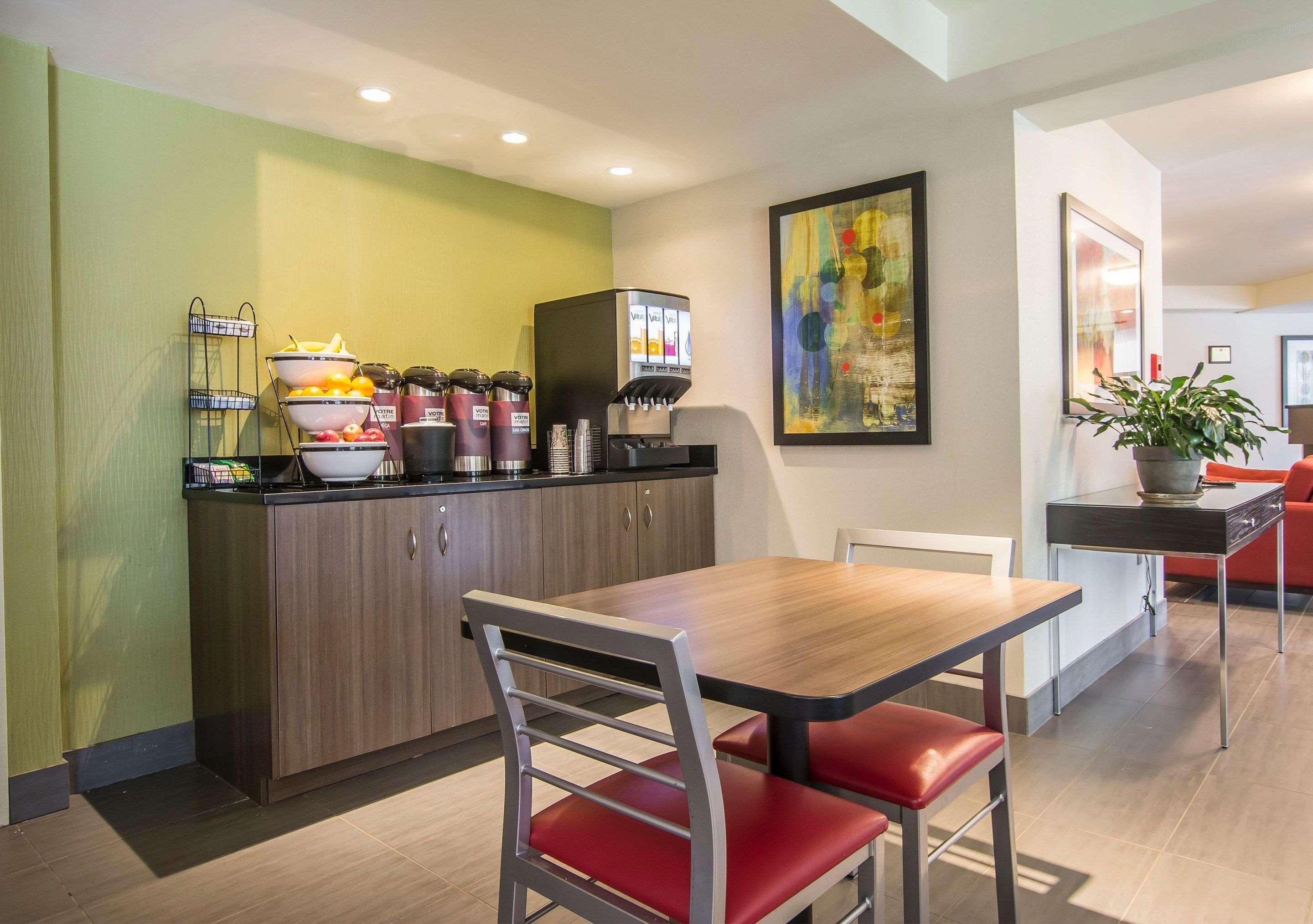 Comfort Inn שרברוק מראה חיצוני תמונה