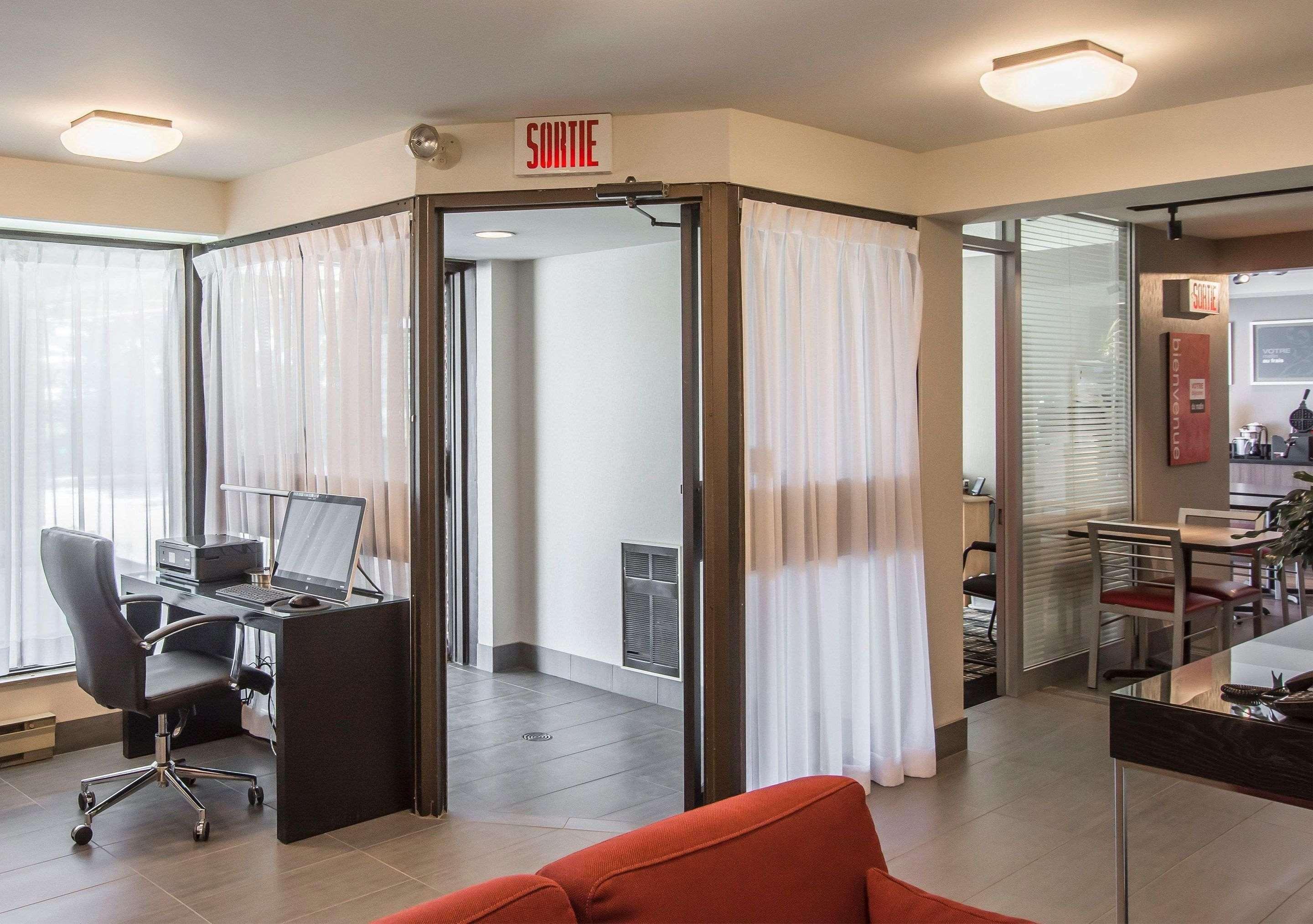 Comfort Inn שרברוק מראה חיצוני תמונה